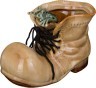 Фигурка "лягушка на ботинке"  высота=10 см.длина=16 см.(кор-18шт) Hebei Grinding (180-033)