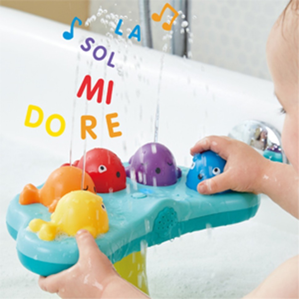Музыка для купания. Hape игрушка для купания. Игрушка для ванны фонтанчик Hape. Hape музыкальный фонтан отзывы.